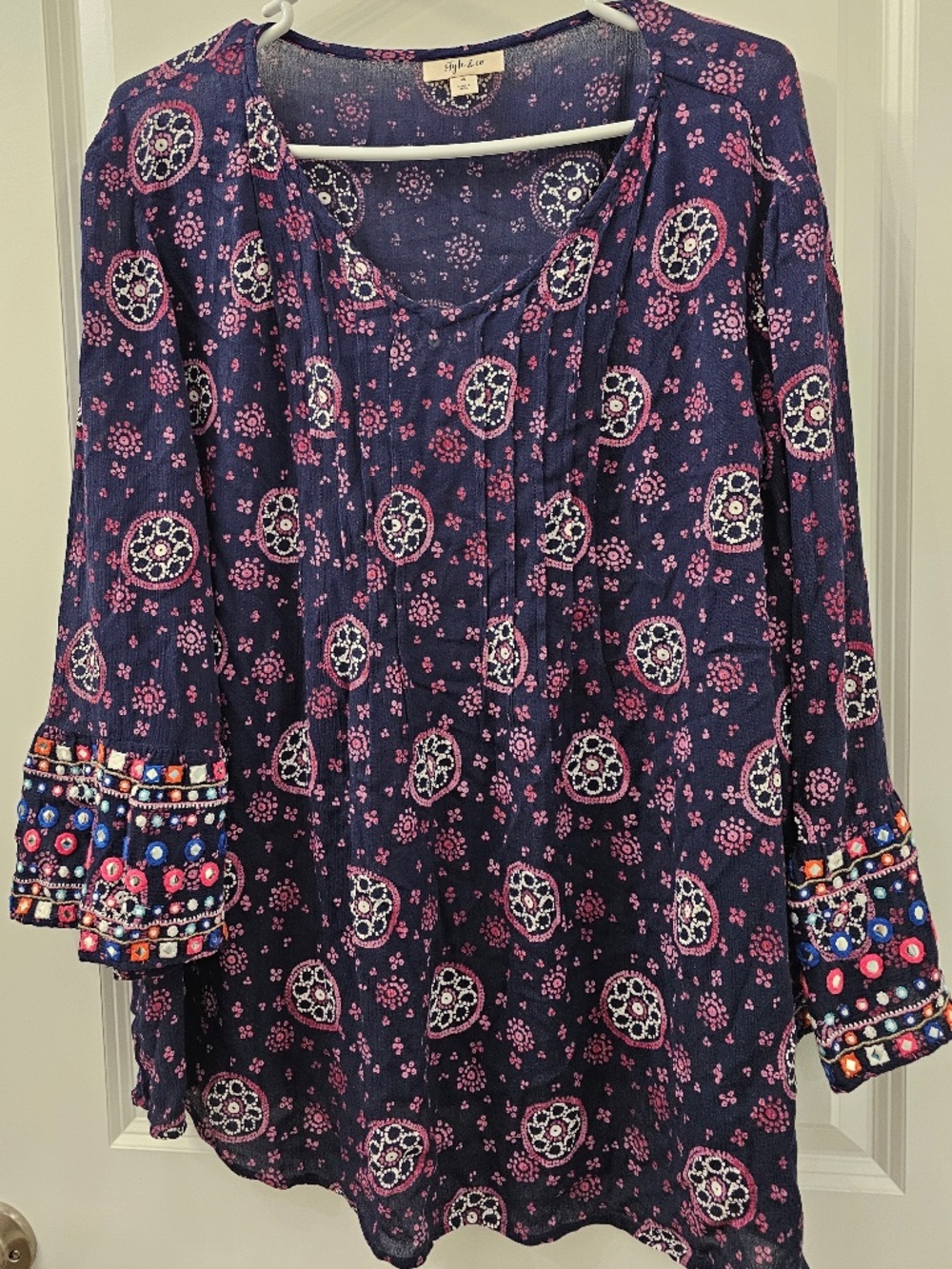 Style & Co Embroidered Cuff Boho Top – Size XL